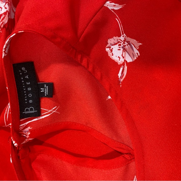 B Collection by Bobeau red blouse with white floral print - Size M - Picture 3 of 6